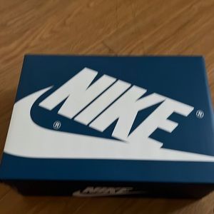 Retro 1 Jordan’s true blue/cement. No longer in need of them. I paid 180.00